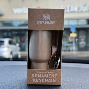 Stanley Ornament Keychain - Champagne Shimmer